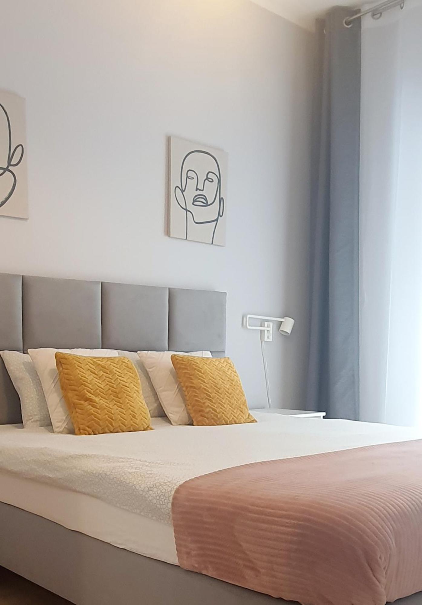 Good Time Apartments Dabrowskiego 58 Poznan Luaran gambar